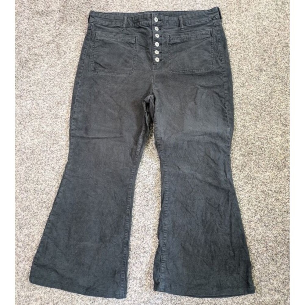 American Eagle Women's Pants Size 18 Short Black Corduroy High Rise Flared